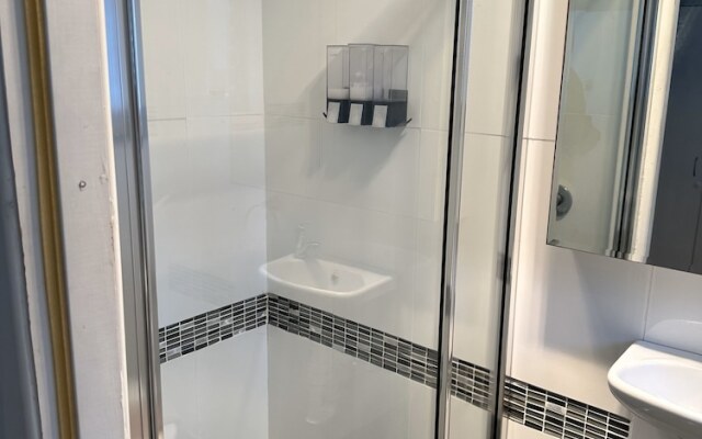 4 Bedroom Family Friendly Retreat