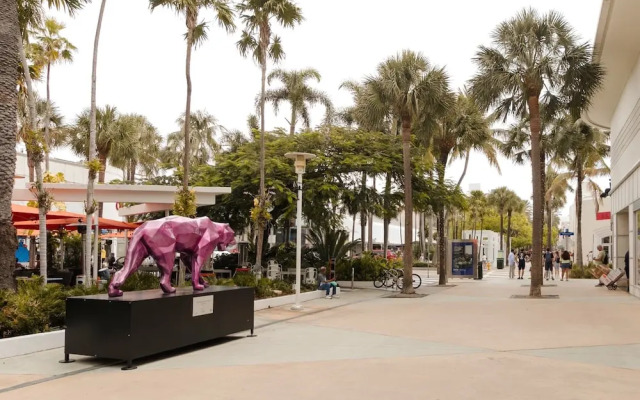 FOUND Hotel Miami Beach