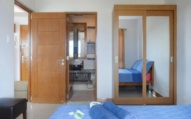 Mactan Seaside Apartments