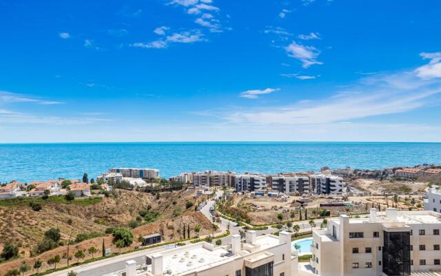 Yara In Fuengirola With 3 Bedrooms And 2 Bathrooms