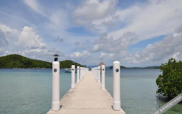 Coral Bay Beach and Dive Resort