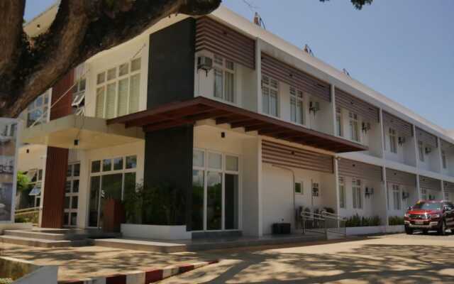 Bambu Suites