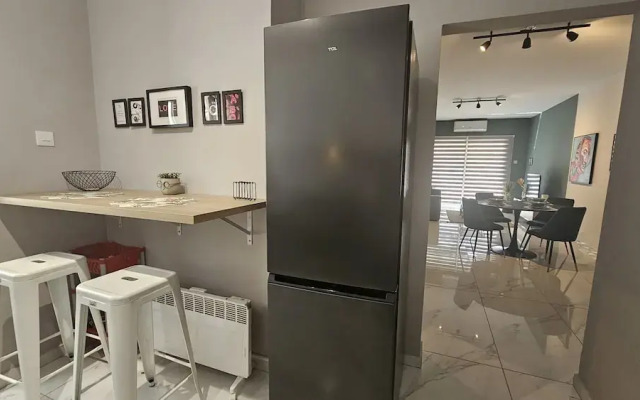 151 NIC - Stay Art Style Apartment