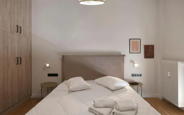 Lycabettus view apartment