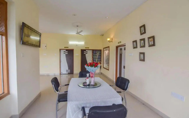 Devendragarh Palace (As a Luxury Paying Guest House)