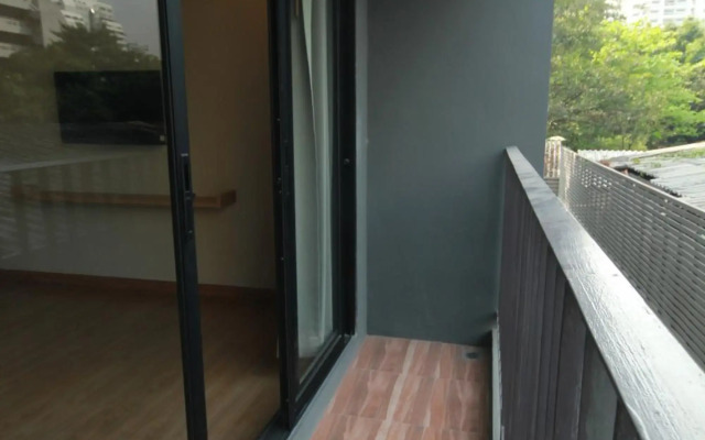 Sereine Sukhumvit 39
