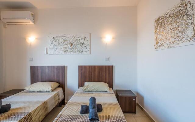 Seashells 2 bedroom Apartment with sunny terrace with stunning panoramic sea views by Getaways Malta