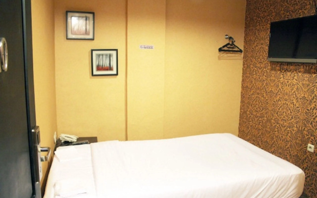 Twins Hotel Manggadua