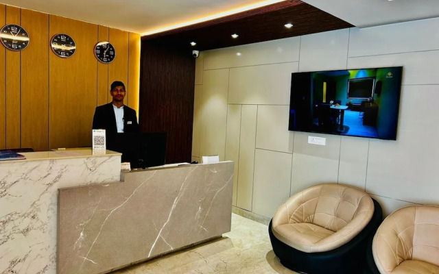 Grand Pinnacle Lucknow