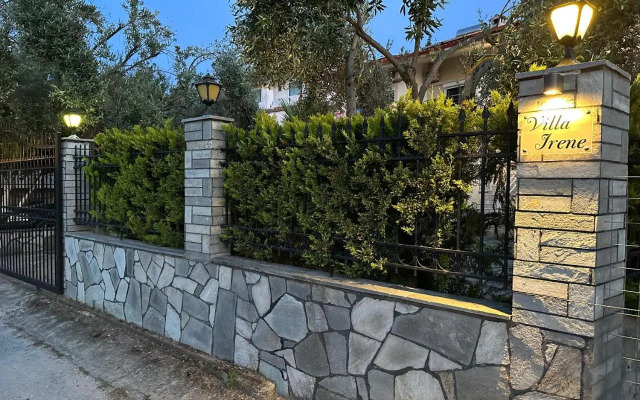 Villa Efi