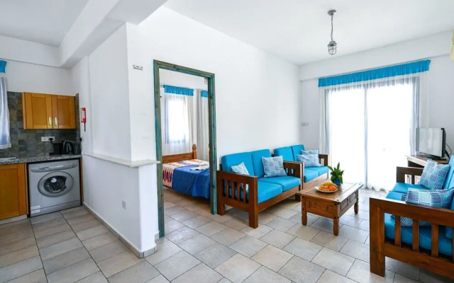 Azzurro Holiday Villas Peyia
