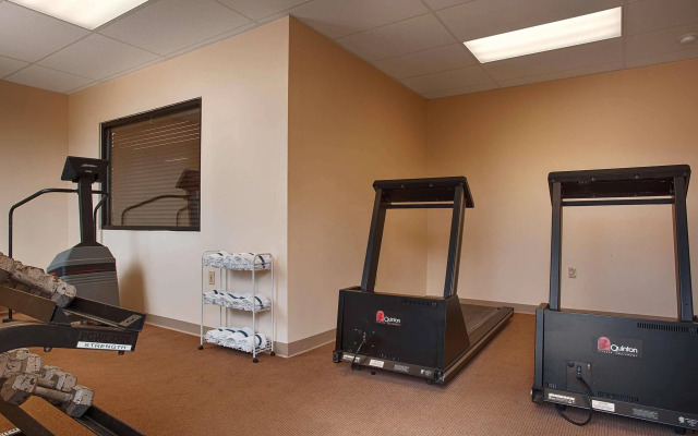 Quality Inn & Suites