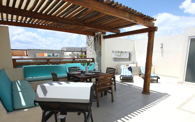 Sabbia Apartment D405 by iMexico