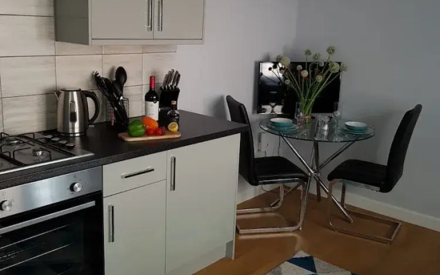Suitely Berkeley Apartments