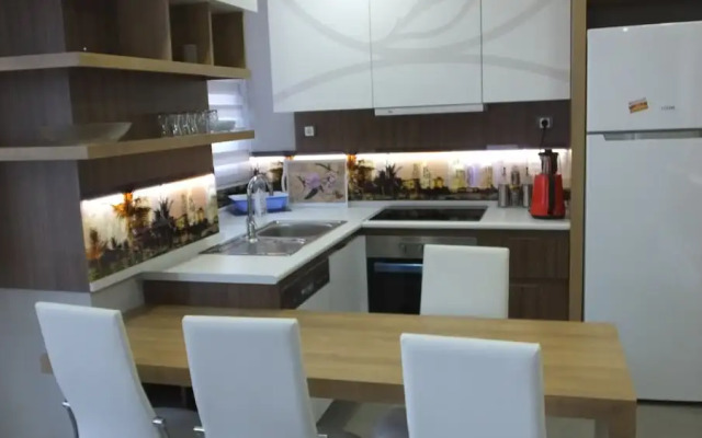 Hande Home Aparts