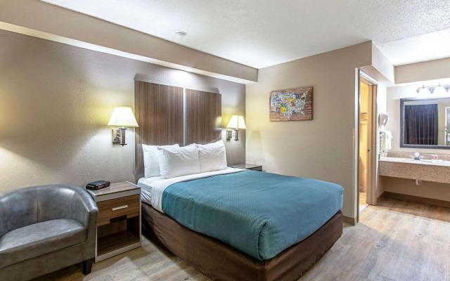 Econo Lodge Kingsville