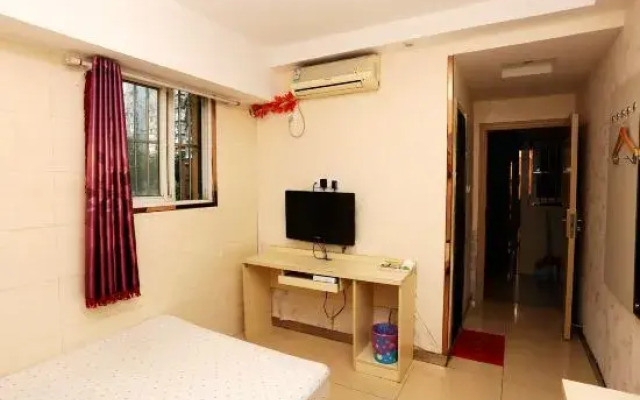 Nanjing Aoyue Business Hotel Taishan New Village Branch