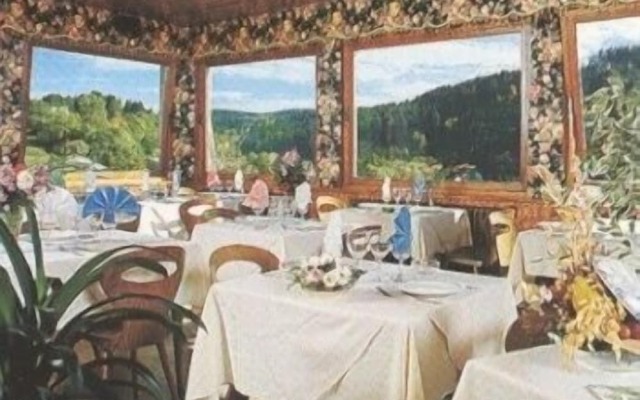 De la Grande Cascade