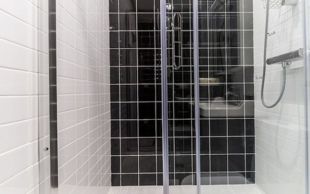 Letyourflat Studio ''Indigo №4''