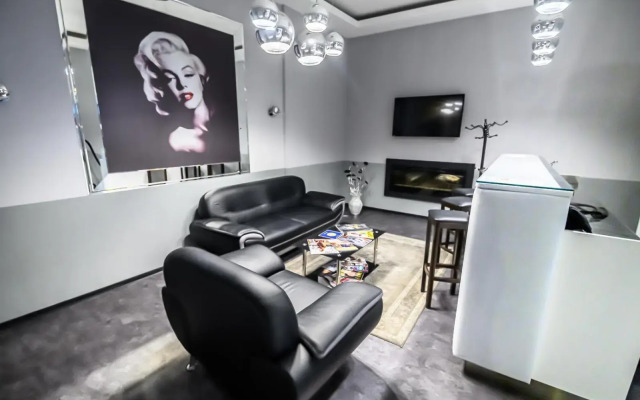Hotel Luna