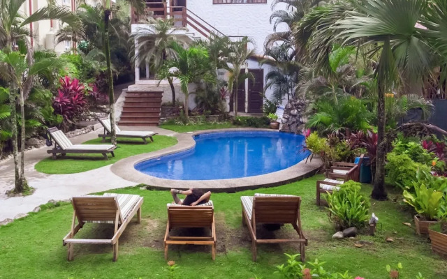 Ola Bonita BeachFront Apart Hotel