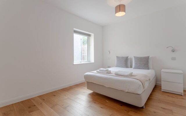 Shoreditch 2 Bedroom House With Large Terrace