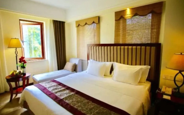 Yuhuayuan Sea View Hotel