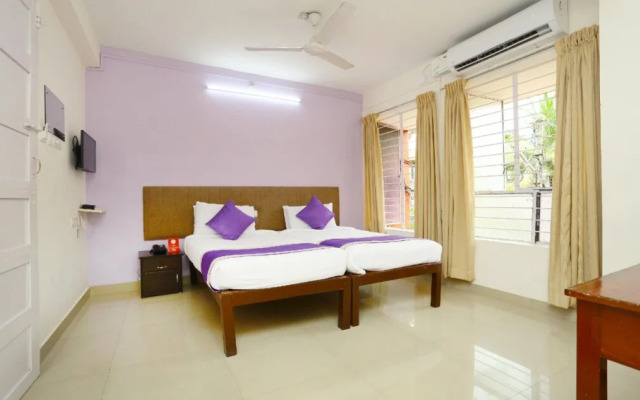 Hotel Vbee Plaza By OYO Rooms