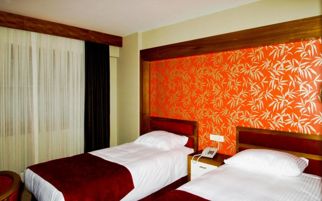 Bella Hotel