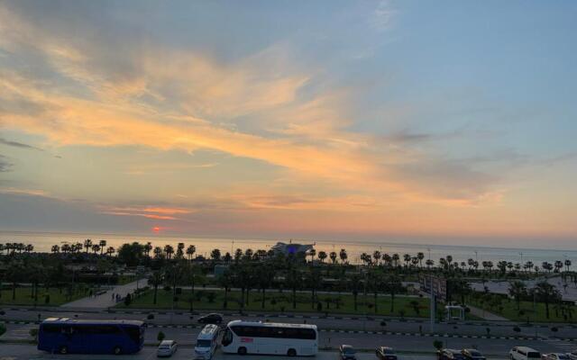 Batumi Metro Plus 0855 first line by the sea