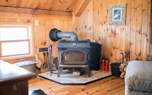 Bear Mountain Inn
