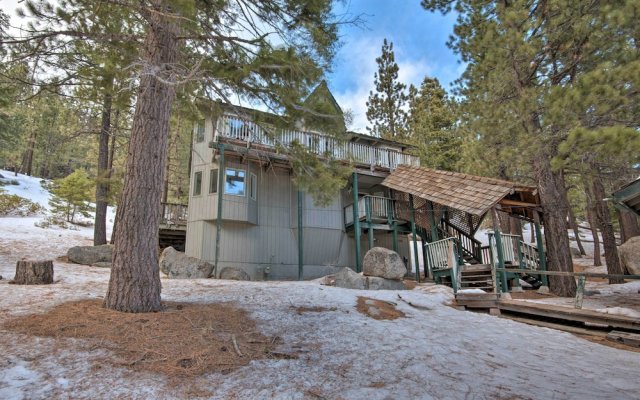 Stateline Home on 1 Acre w/ Deck & Views