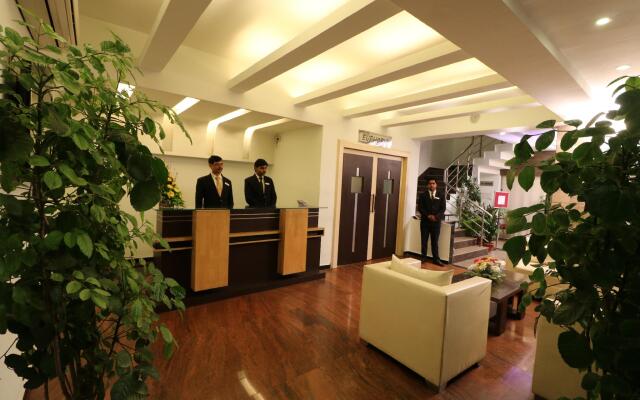 Hotel Myriad Lucknow