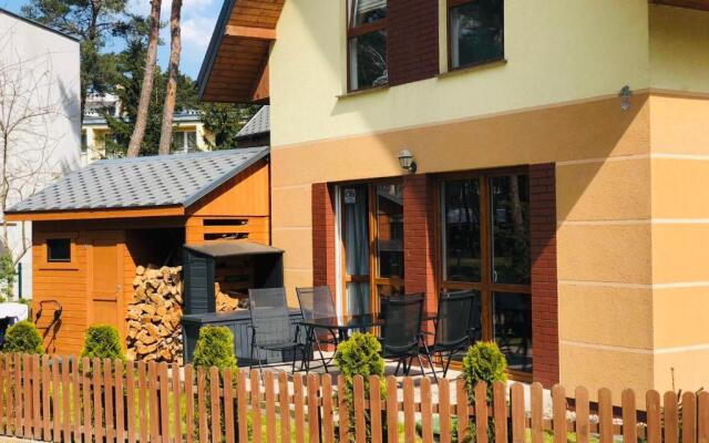 Piękny duży dom 300m od plaży