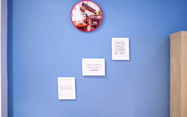 Blue Happy Apartment