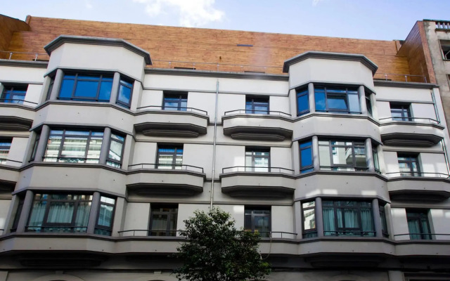 Lux Santiago Hotel