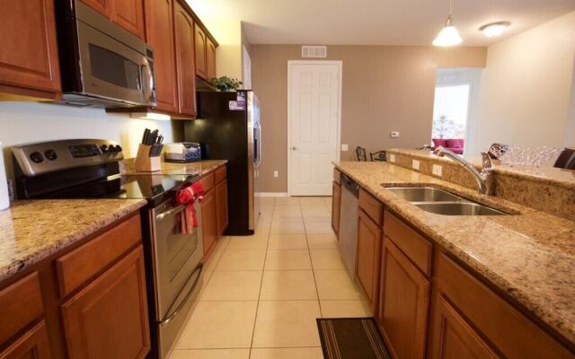 Poolside Charm 3 Bedroom Condo