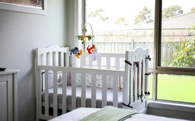 StayAU Spacious Stay Point Cook