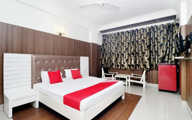 Chevron International By OYO Rooms