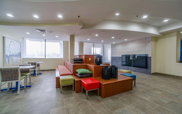 St. Louis Airport Hotel