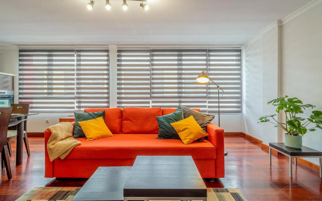 Flatguest Albareda + Penthouse + 2 Bdr + A/C