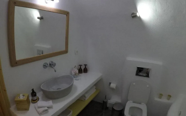 Akron Cliff Suite