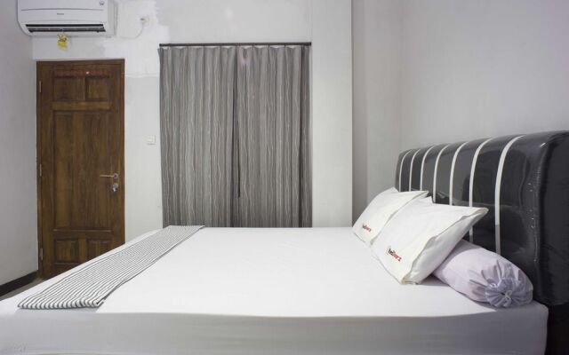 RedDoorz @ Blok A