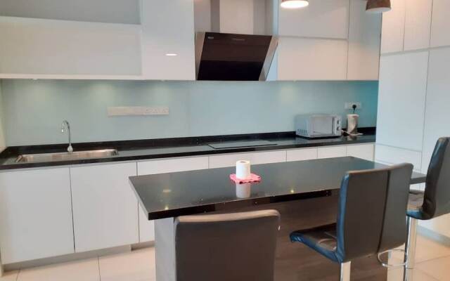 Mansion One Suites - One Bedroom Suites