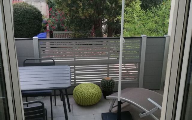 Suite Oisiveté Garage  Clim