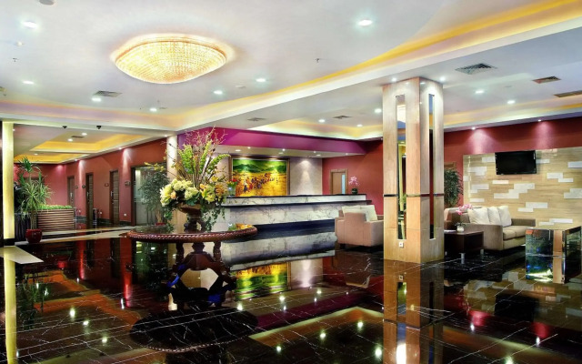 Royal Palm Hotel & Conference Center Cengkareng
