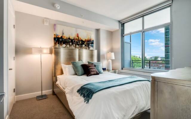 Bluebird Suites near Chevy Chase