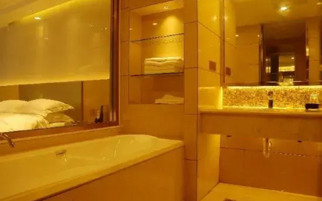 Pullman Hotel (Zoucheng Guoguo Branch)