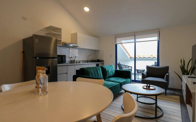 w Stunpedous 2BR w Perfect Balcony in Cusco
