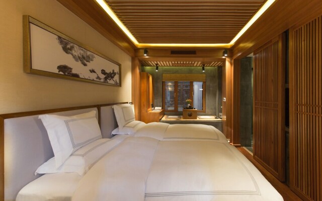 The Willow Hotel